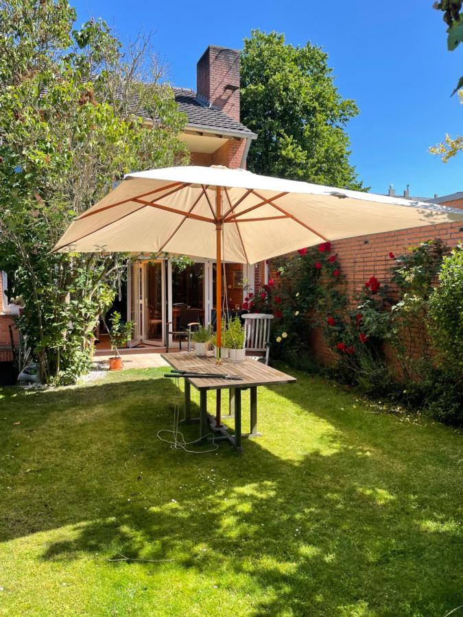 Wohnliches , Behagliches Zimmer Mit Balkon Und Wifi Monchengladbach Exterior photo
